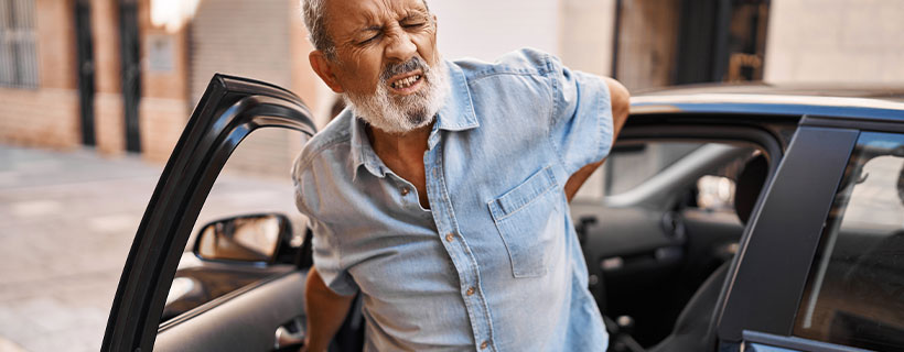 auto accident injury patient in need of back pain treatment in Orange