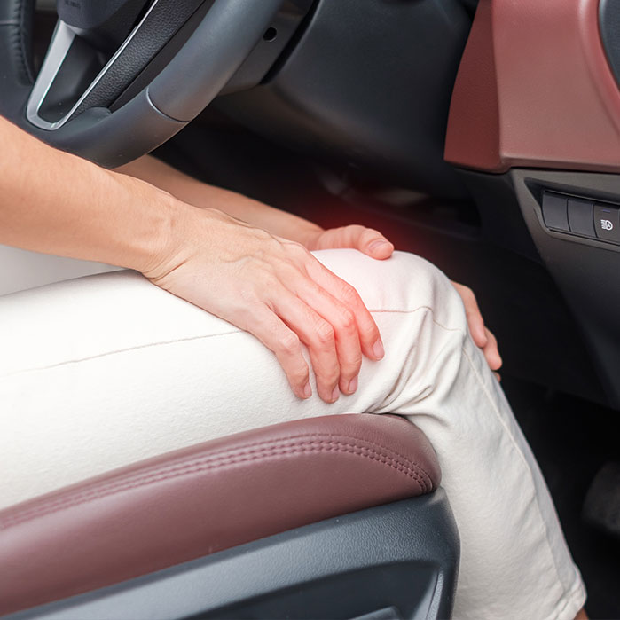 auto accident injury treatment in Orange for knee pain